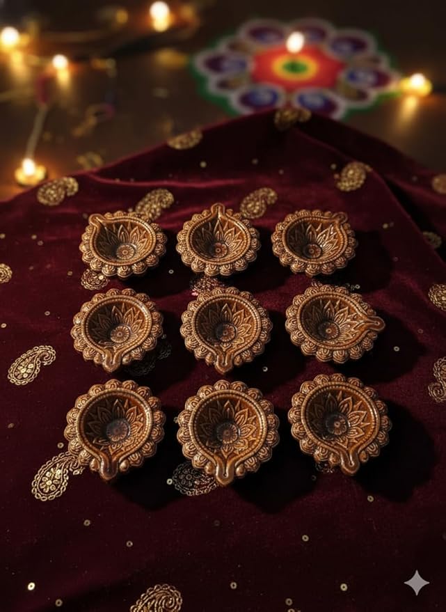 Desi Terracotta Ceramic Mitti Diya | Handmade Clay Oil Lamp for Diwali, Pooja & Home Décor | Brown Glazed Traditional Diya (8.5×8×2 cm, Holds ~36ml Oil) | Made in India Festival Deepak