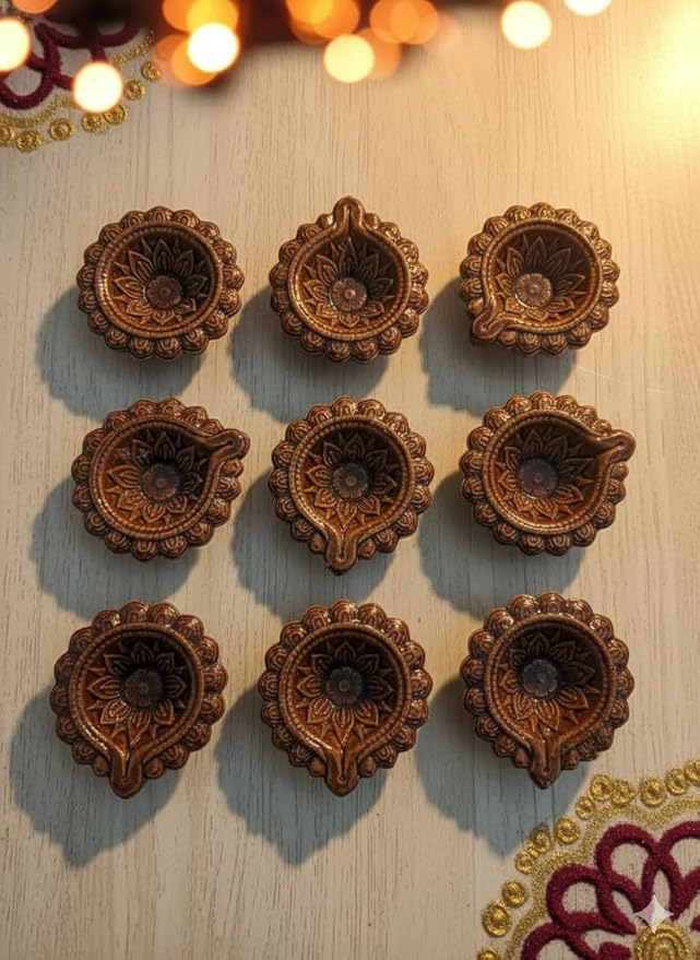 Desi Terracotta Ceramic Mitti Diya | Handmade Clay Oil Lamp for Diwali, Pooja & Home Décor | Brown Glazed Traditional Diya (8.5×8×2 cm, Holds ~36ml Oil) | Made in India Festival Deepak